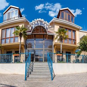 Hotel Vaki